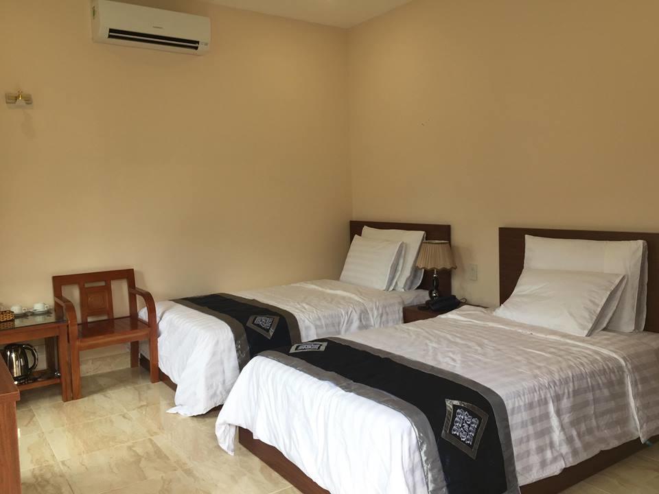 Alo Ha Binh Tien Hotel Thon Binh Hung Luaran gambar